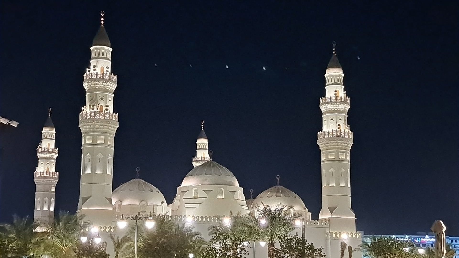 Quba Walkway & Visiting Masjid Quba
